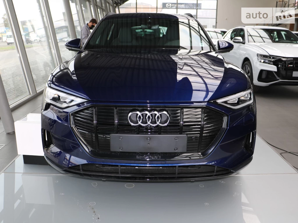 Audi e-tron Advanced