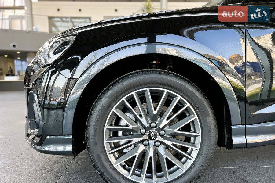 Audi Q3 Sportback - фото 11