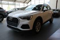 Audi Q3 Basis