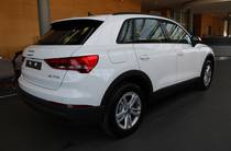 Audi Q3 Basis