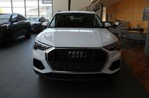 Audi Q3 Basis