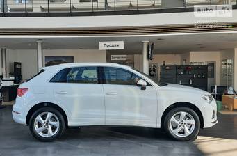 Audi Q3 2023 Advanced