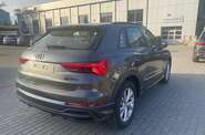 Audi Q3 - фото 6