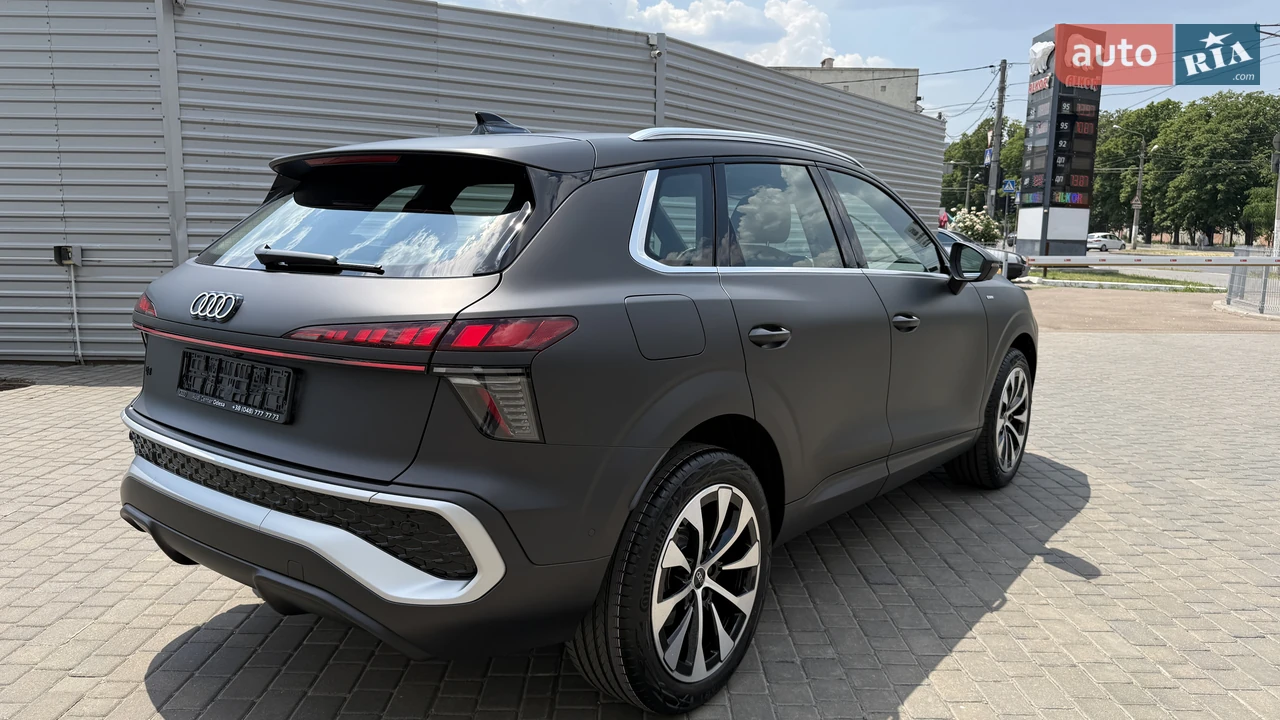 Audi-6