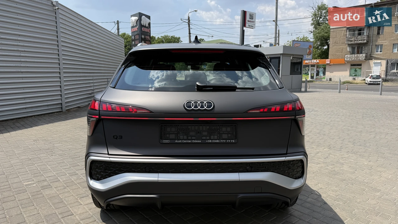 Audi-7