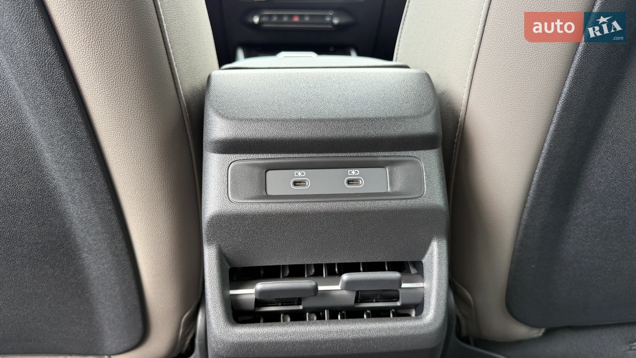 Audi-20