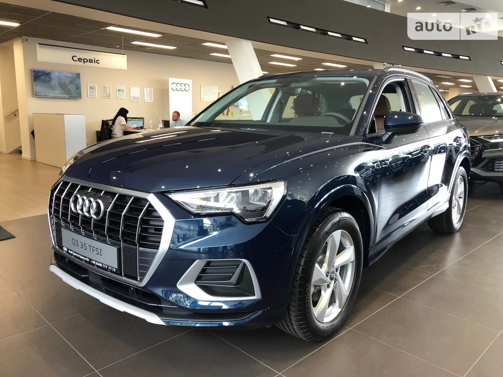 Audi Q3 Basis