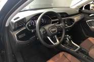 Audi Q3 Basis