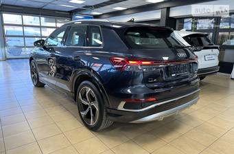 Audi Q4 e-tron 2023 Creative