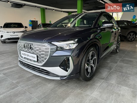 Audi Q4 e-tron 2024