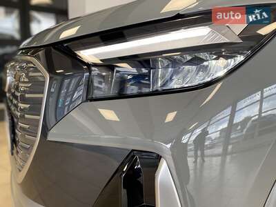 Новий Audi Q4 e-tron 2025 - фото 5