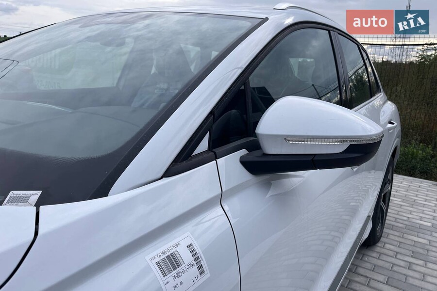 Audi Q4 e-tron - фото 22