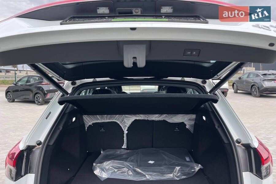 Audi Q4 e-tron - фото 25