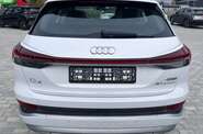 Audi Q4 e-tron - фото 8
