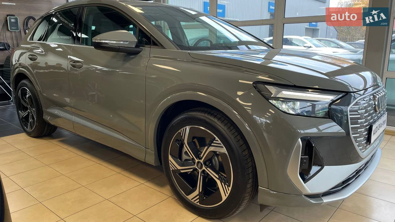 Audi Q4 e-tron Creative