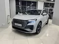 Audi Q4 e-tron Audi Q4 e-tron