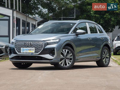 Audi Q4 e-tron 2025 Creative
