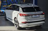 Audi Q4 e-tron Creative