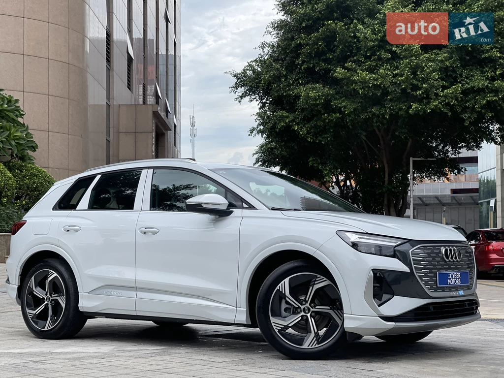 Audi Q4 e-tron Creative