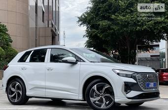 Audi Q4 e-tron 2025 Creative