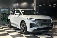 Audi Q4 e-tron Creative