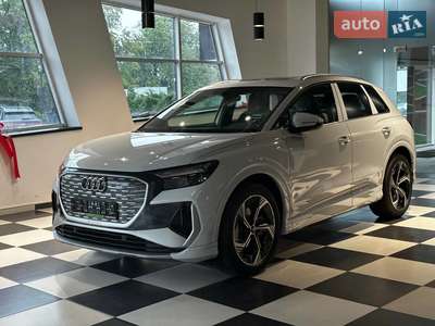Audi Q4 e-tron 2025 Creative