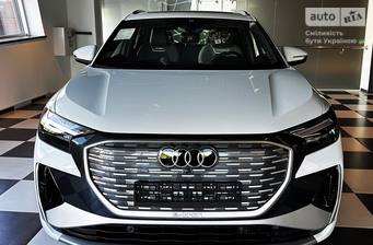 Audi Q4 e-tron 2025 Creative
