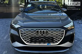 Audi Q4 e-tron Creative 40 84.8 kWh (204 к.с.) - фото 1