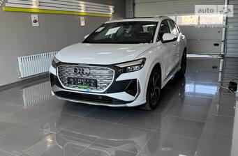Audi Q4 e-tron 2025 Creative