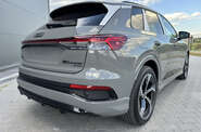 Audi Q4 e-tron Creative