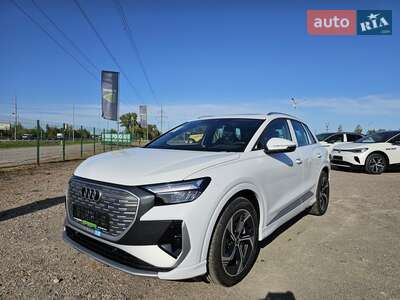 Audi Q4 e-tron 2025 Creative