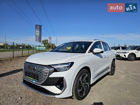 Audi Q4 e-tron 2025