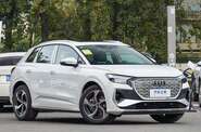 Audi Q4 e-tron Creative