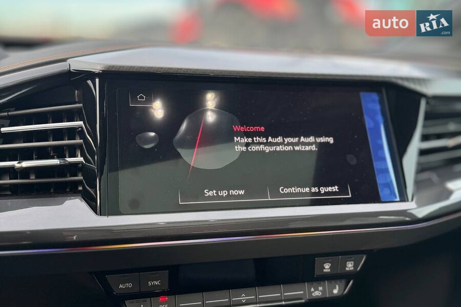 Audi Q4 e-tron - фото 22