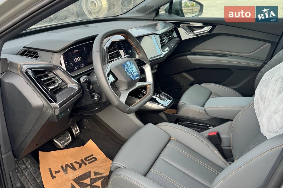 Audi Q4 e-tron - фото 33