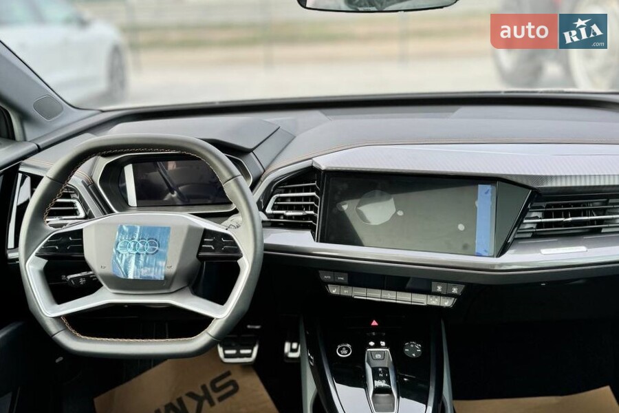 Audi Q4 e-tron - фото 35