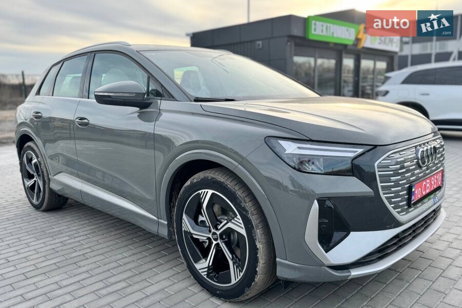 Audi Q4 e-tron - фото 4