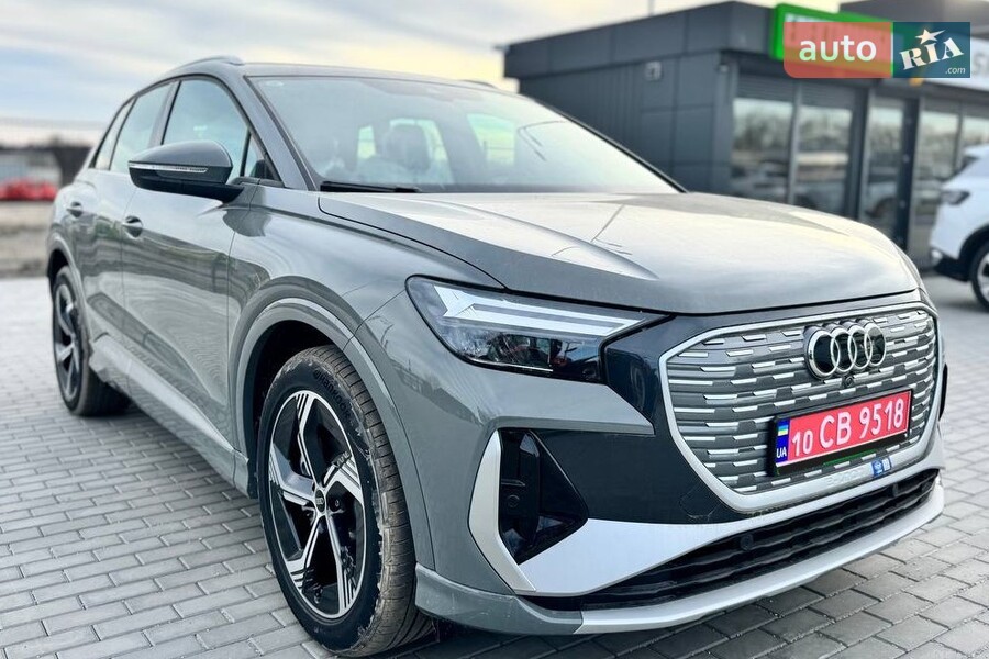 Audi Q4 e-tron - фото 5
