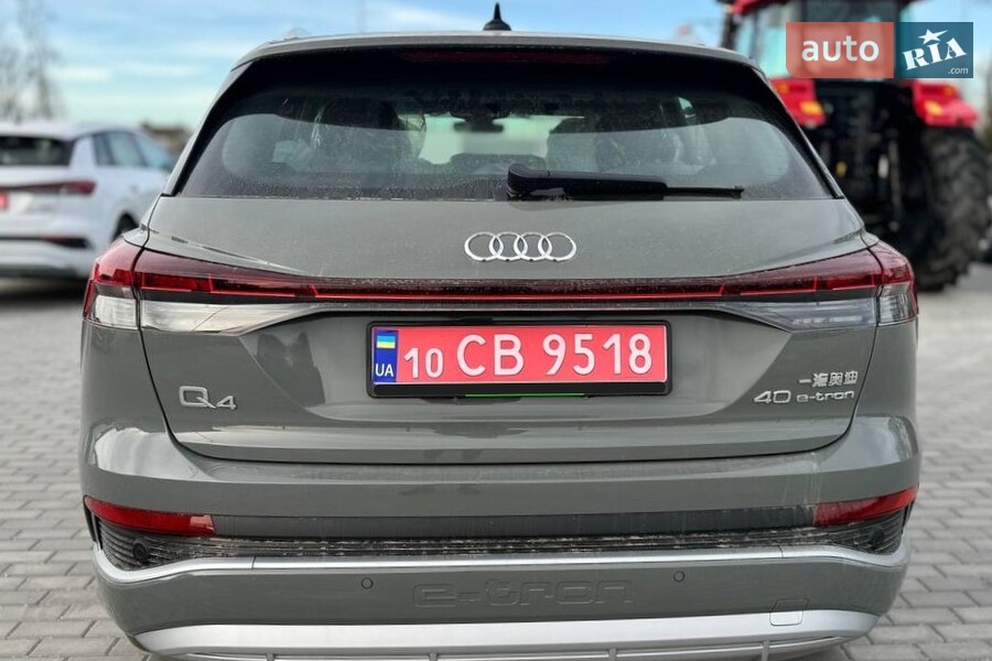 Audi Q4 e-tron - фото 9