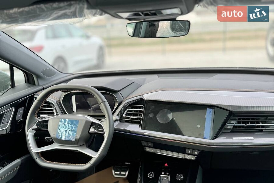 Audi Q4 e-tron - фото 39