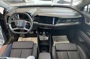 Audi Q4 e-tron Creative