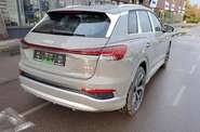Audi Q4 e-tron Creative
