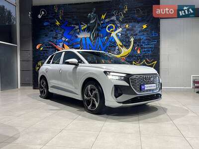 Audi Q4 e-tron 2025 Creative