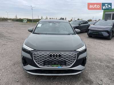 Новый Audi Q4 e-tron 2025 - фото 2