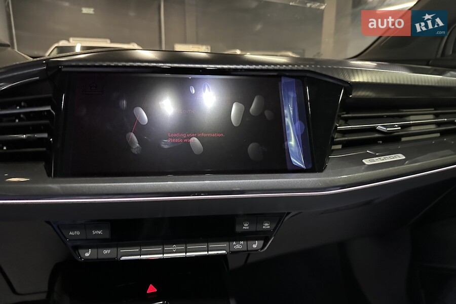 Audi Q4 e-tron - фото 15