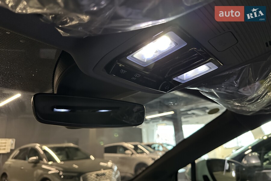 Audi Q4 e-tron - фото 16