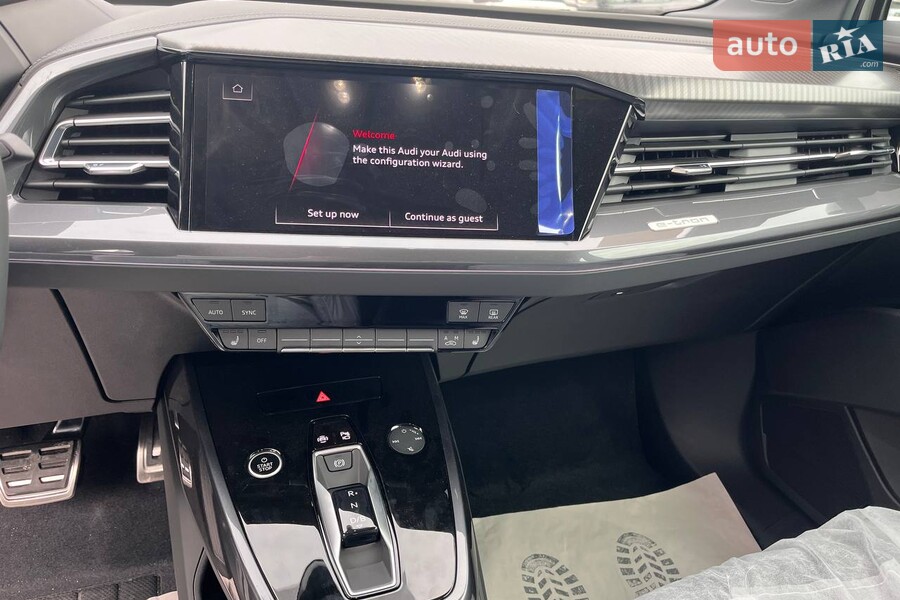 Audi Q4 e-tron - фото 12