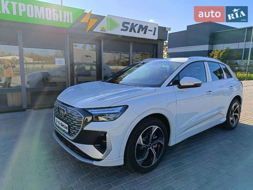 Audi Q4 e-tron Audi Q4 e-tron Creative