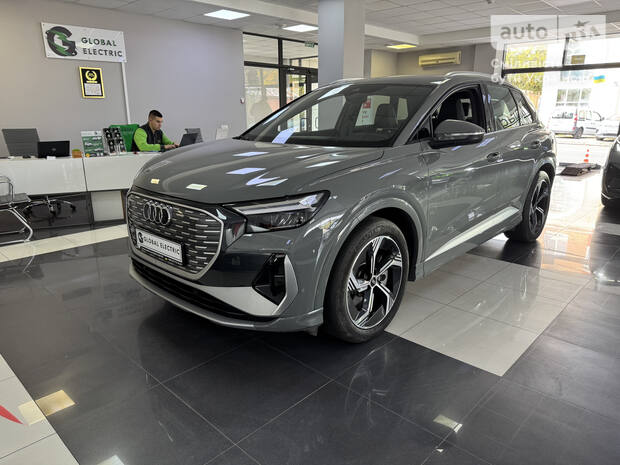 Кросовер Audi Q4 e-tron 2023 в Дніпро (Дніпропетровськ)