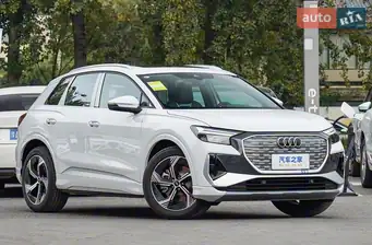 Audi Q4 e-tron Audi Q4 e-tron